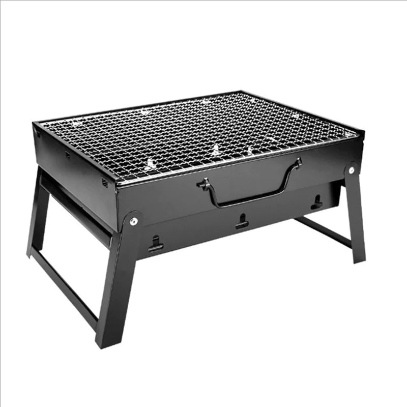 Charcoal grill for outdoor barbecue
