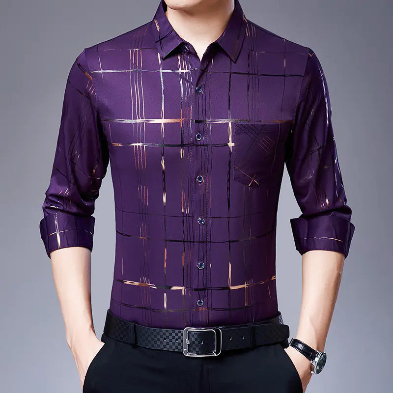Fashionable men's casual shirt in polyester and elastane