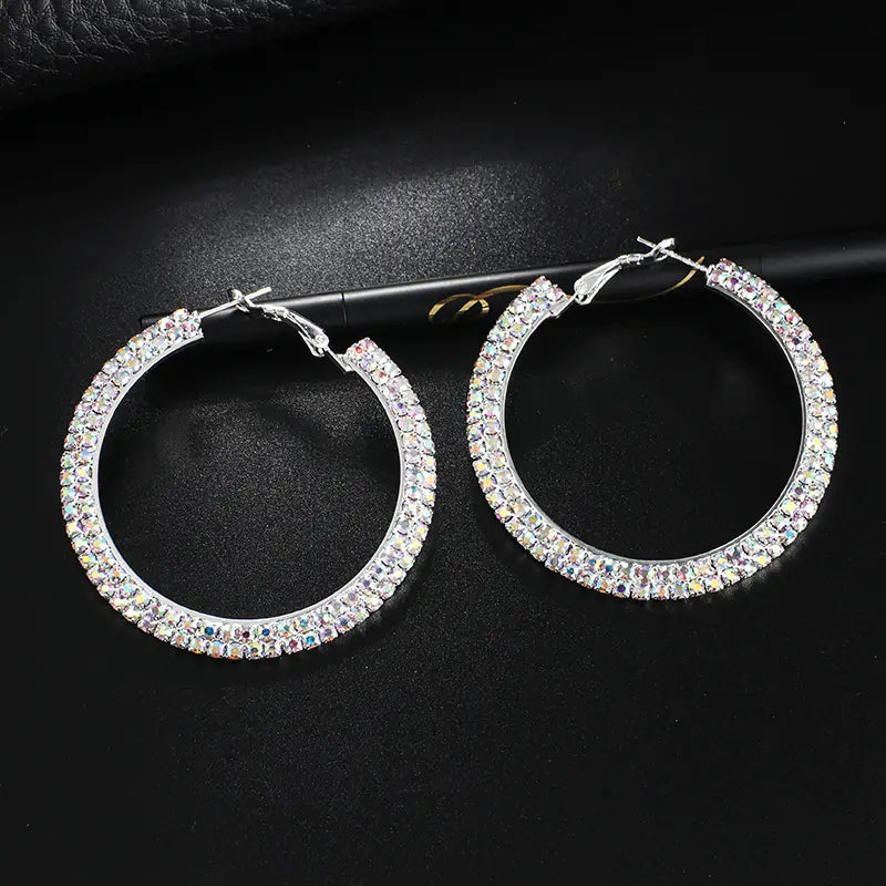 Pendientes de aro de cristal redondos de lujo para mujer
