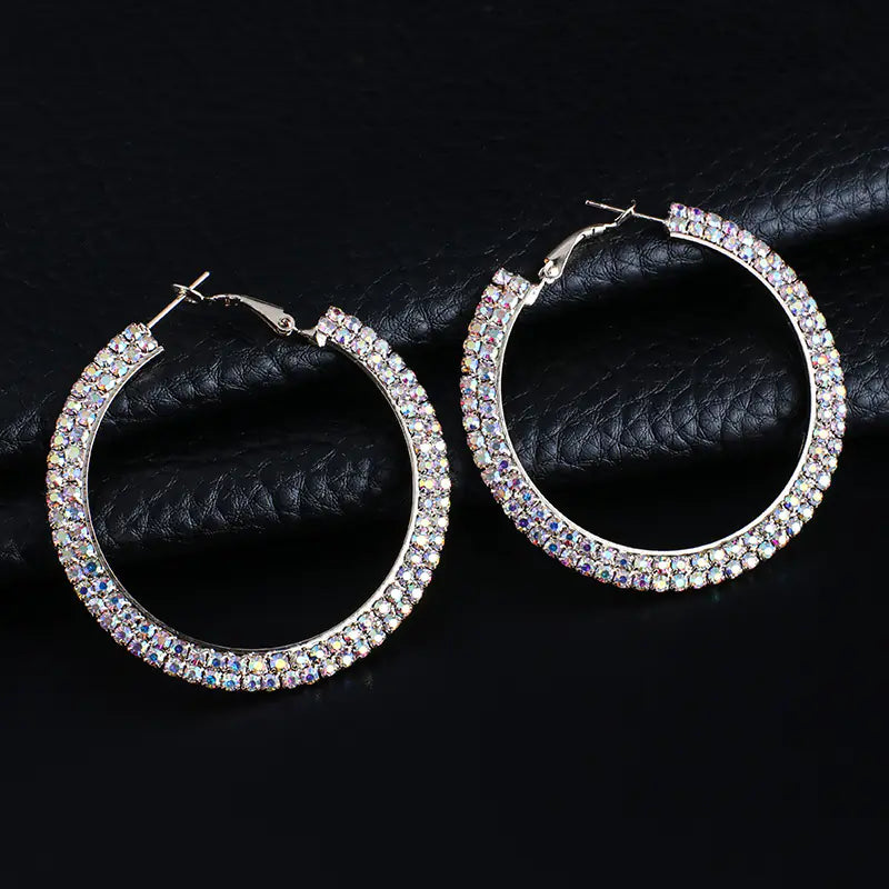 Pendientes de aro de cristal redondos de lujo para mujer