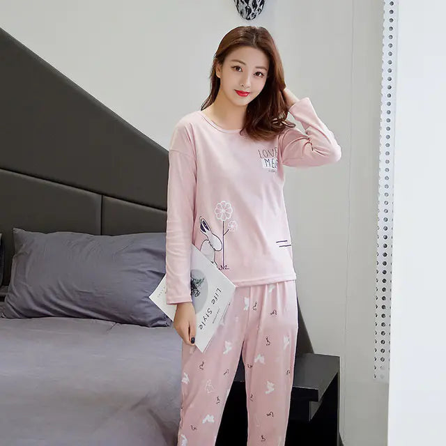 Pijama para mujer con hermoso diseño