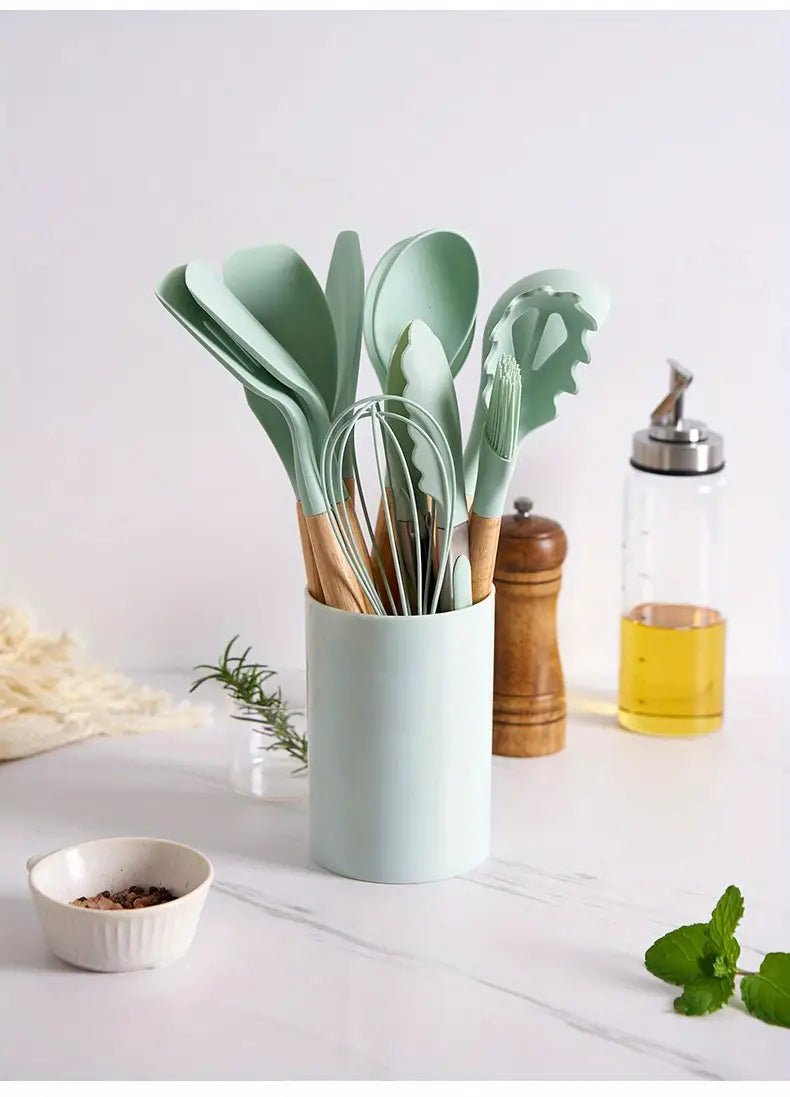 Set de utensilios de cocina de silicona de 12 piezas con mangos de madera - Vant
